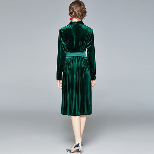 Damen Samt-Midikleid mit Stehkragen und tailliertem Bindegürtel EB