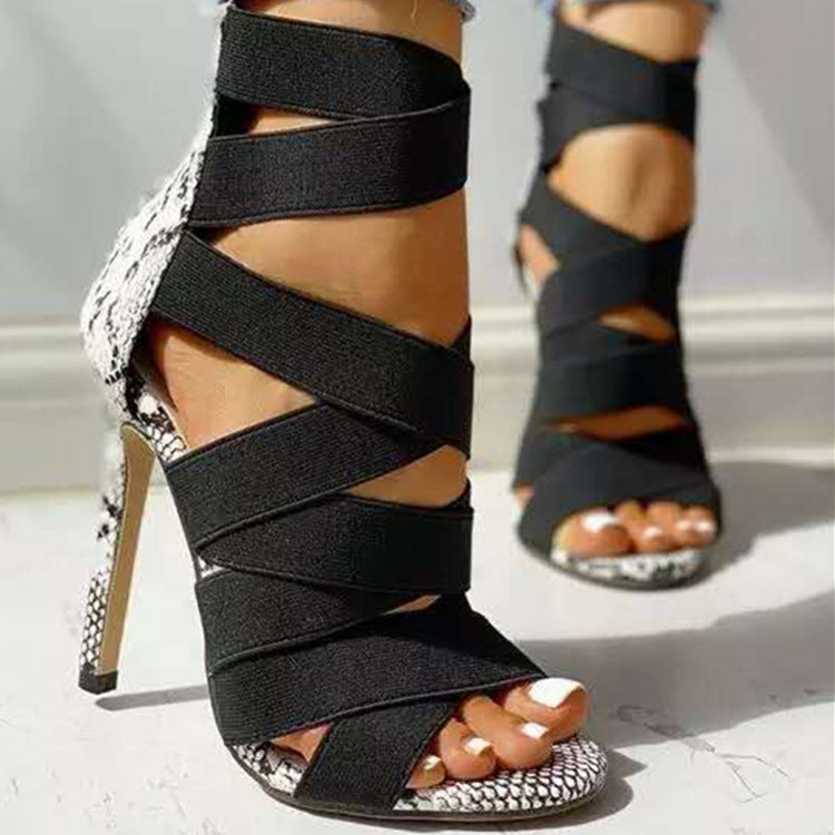 Damen elegante High Heel Sandalen mit kunstvollem Kreuzriemen-Design EB