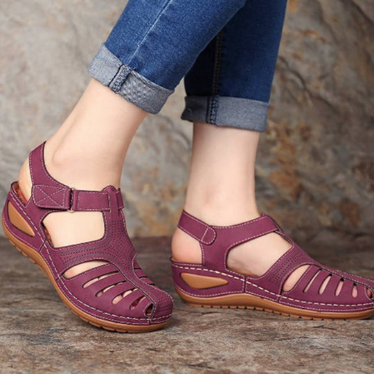 Damen Komfortable Sandalen mit atmungsaktiven Riemen und anatomischen Fußbett EB