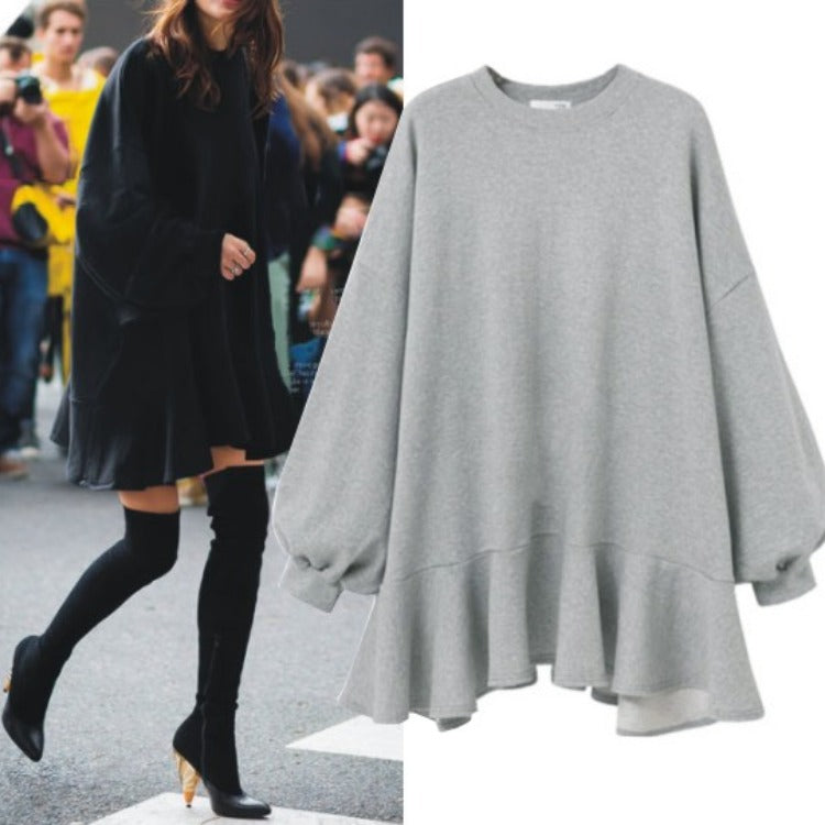 Damen Oversized Sweatshirtkleid mit Volant-Saum und Ballonärmeln EB