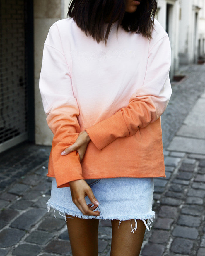 Damen Oversize Dip‑Dye Sweatshirt mit Farbverlauf und geradem Saum EB
