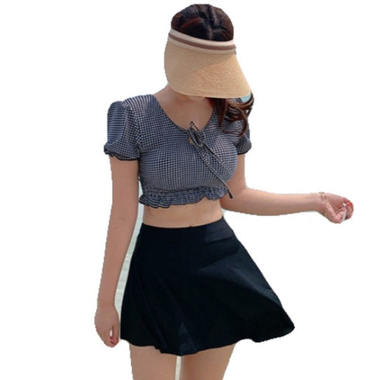 Damen Cropped Oberteil mit Rüschensaum und charmantem Karomuster EB
