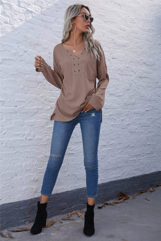 Damen lässiges Longsleeve Oberteil mit dekorativem Ausschnitt und praktischer Brusttasche EB