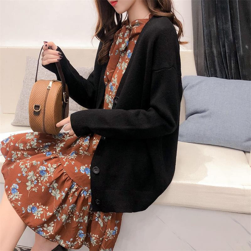 Damen Strickjacke mit knöpfbarem Design EB