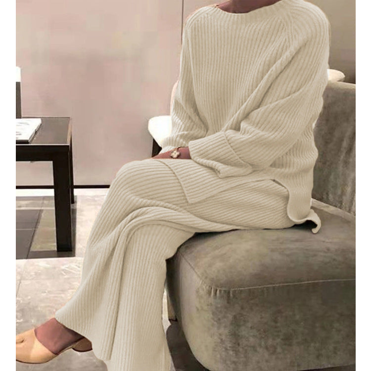 Damen gemütlicher Strickanzug im modernen Rippdesign EB