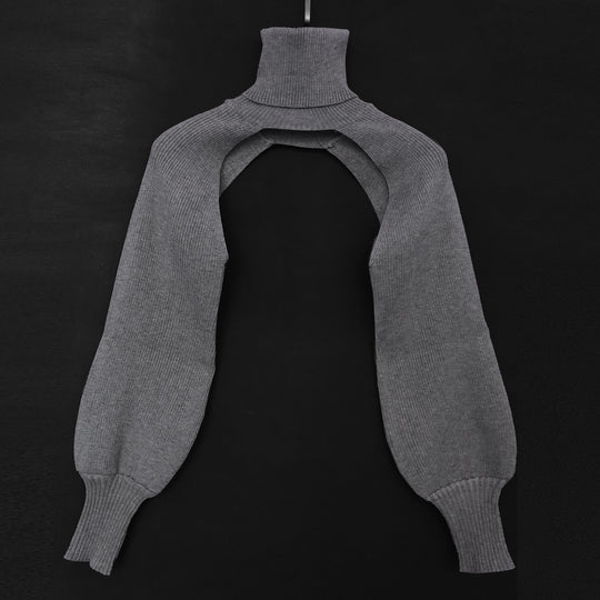 Damen Strickoberteil mit innovativem Schnitt und hohem Kragen EB