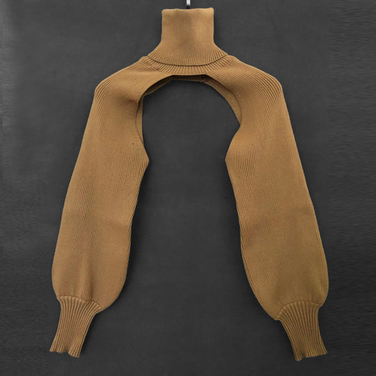 Damen Strickoberteil mit innovativem Schnitt und hohem Kragen EB