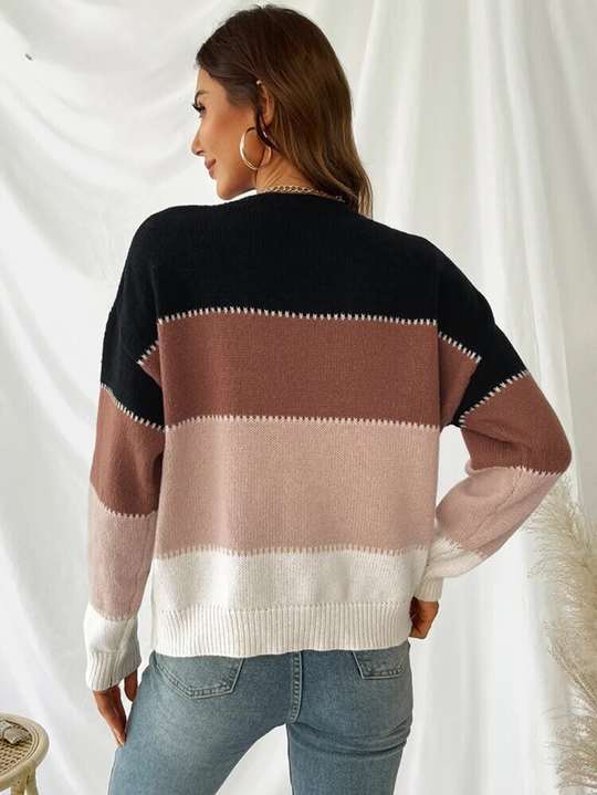 EB | Gestreifter Strickpullover