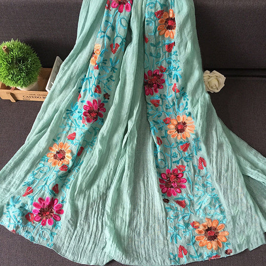 EB Floral Bestickter Schal