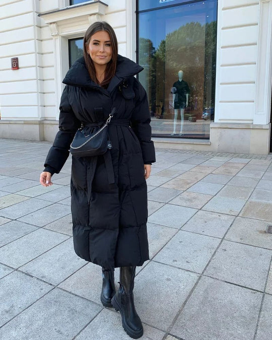 EB | Lange Pufferjacke mit Gürtel