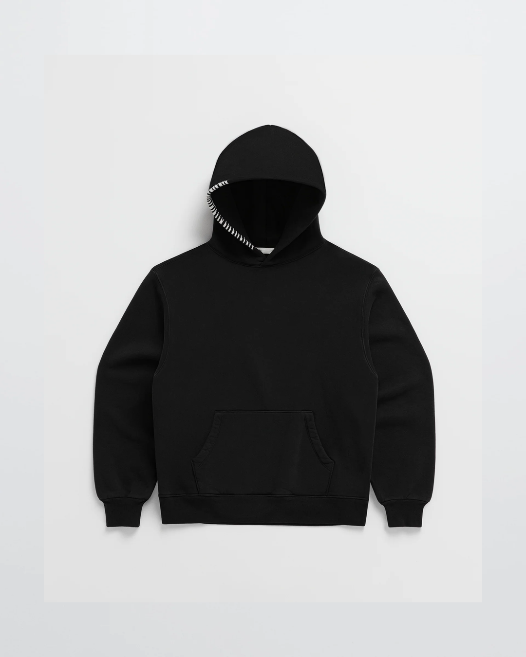 EB | minimalistischer Hoodie