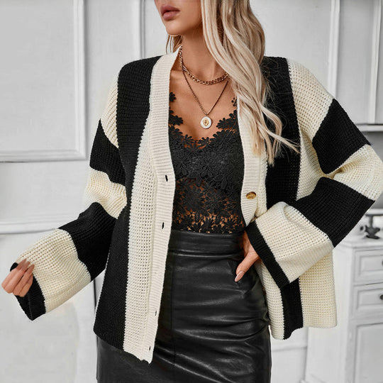 EB | Gestreifter Strick Strickjacke