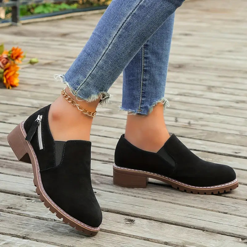 Bequeme Slipper mit flachem Absatz EB EB