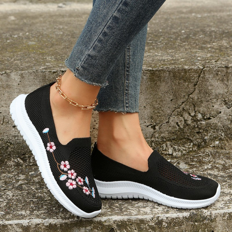 Atmungsaktive Schuhe mit floralem Stickerei EB
