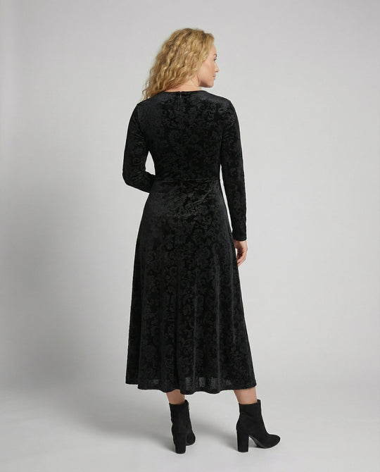 Figurschmeichelndes Ausgestelltes Kleid | EB