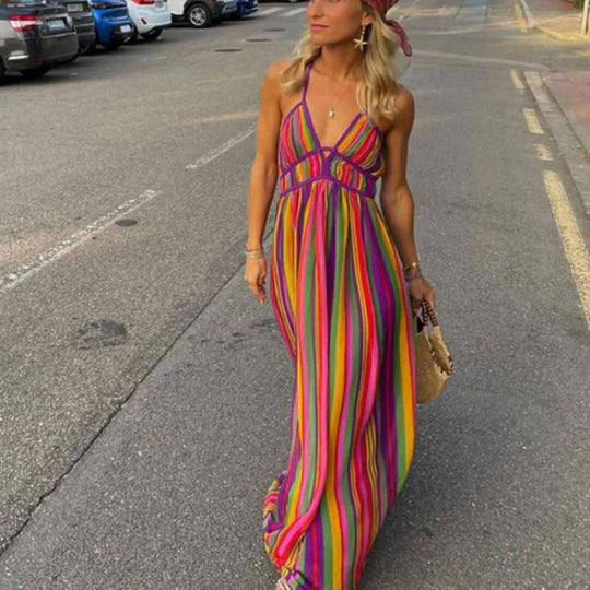 EB | Vibrant Gestreiftes Maxikleid mit Taillenbetonung