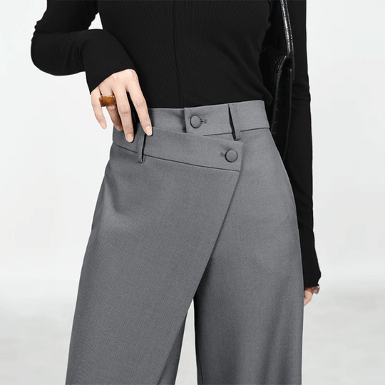 EB | Weit geschnittene Hose - Asymmetrisch & Luxuriös Weit geschnitten von Isabella Vionnet