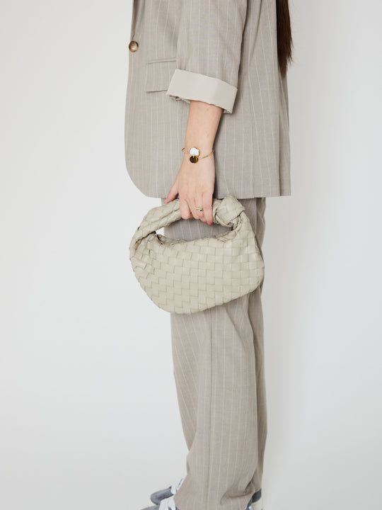 EB | Stilvolle Weiße Damen Handtasche mit Geflochtenem Design