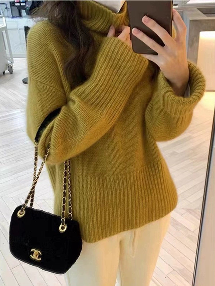 EB | Strickpullover mit Hohem Kragen