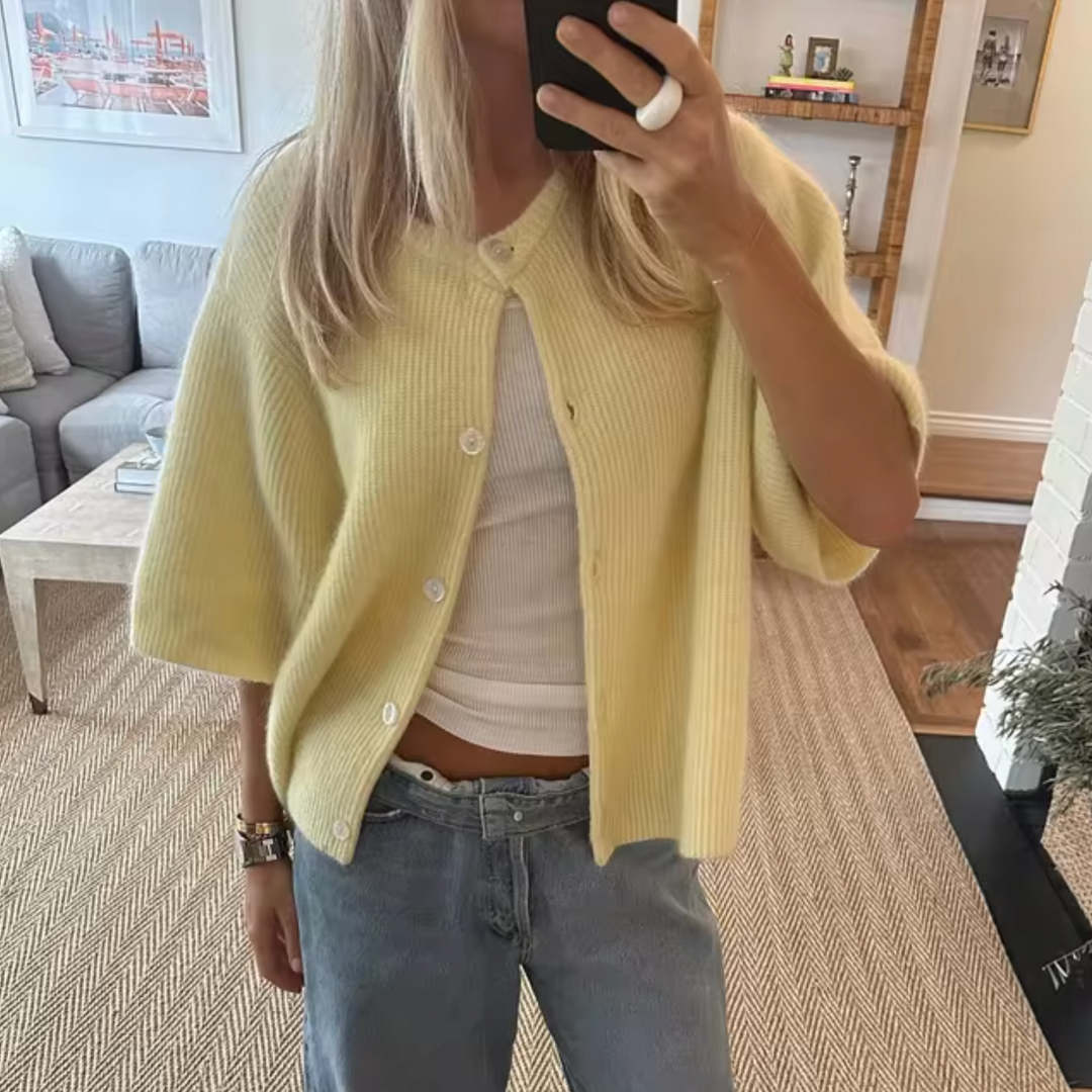 EB | Kurze Strick-Cardigan mit Knöpfen für Damen