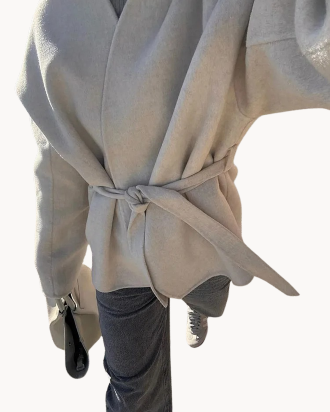 EB | Taillierte Damenjacke mit Schickem Gürteldesign