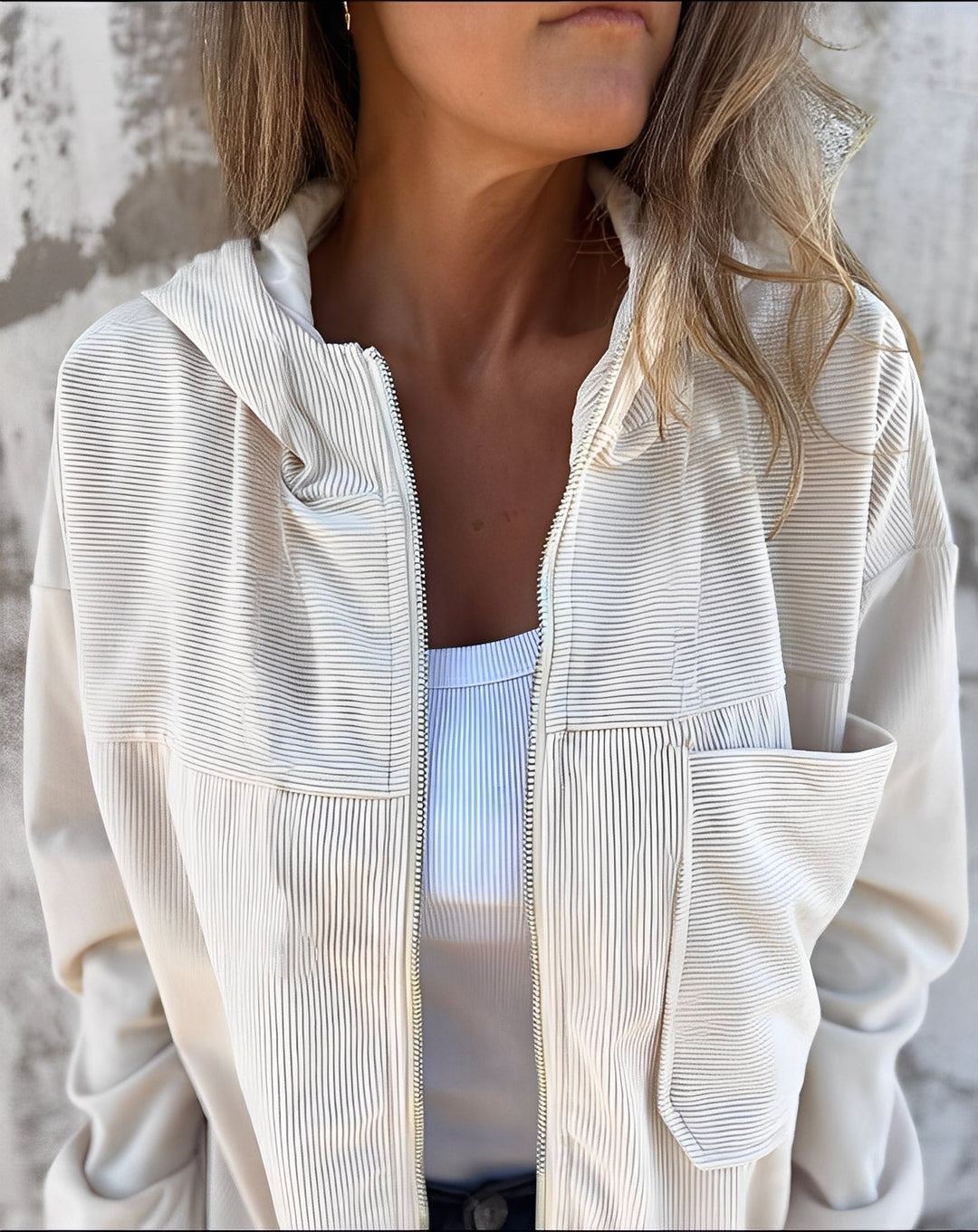 EB | Lässige Cord-Jacke mit Kapuze für Frauen