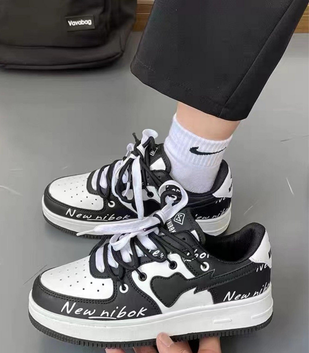 EB - vulkanisierte Schuhe mit Herzdesign