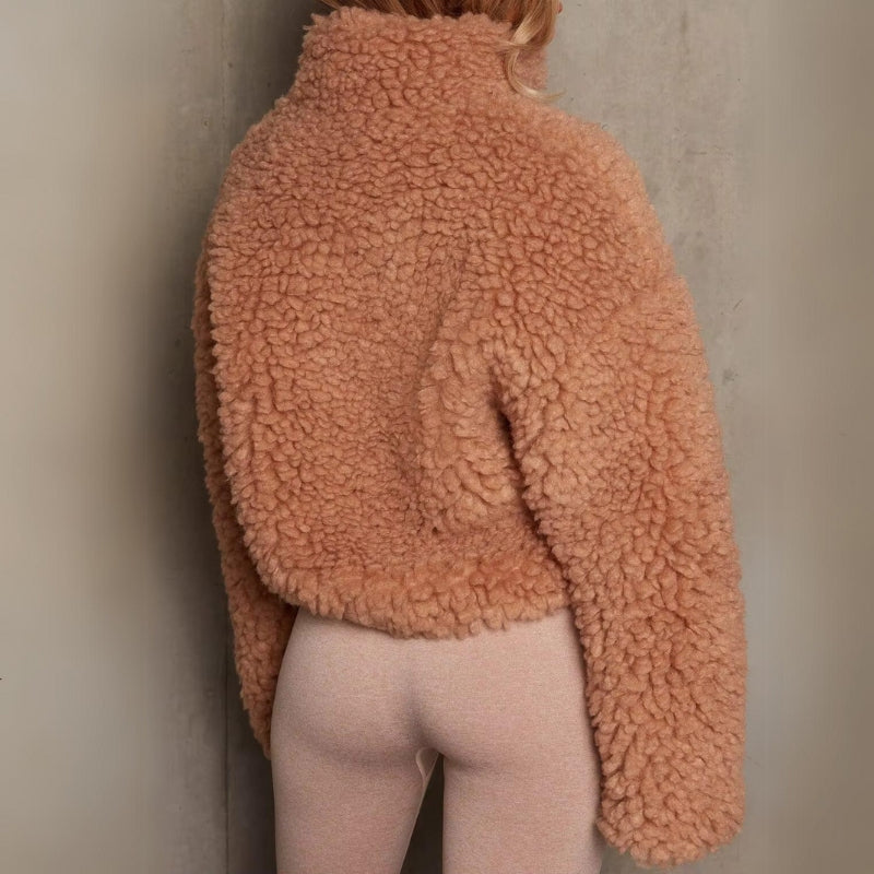 EB | Warmer Plüsch Kurzmantel
