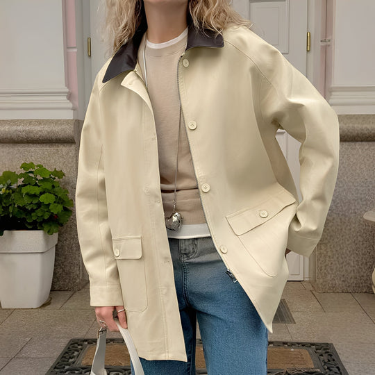 EB | Trendige, locker sitzende Damenjacke mit Polokragen