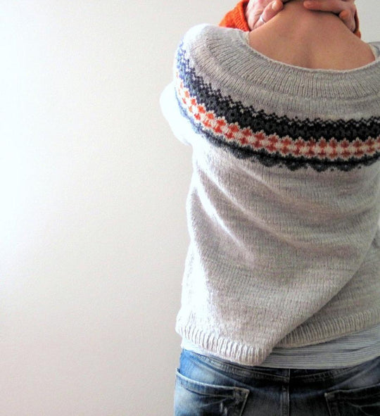 EB | Grau Strickpullover mit Farbenfrohem Muster Wollmischung Warm und Bequem