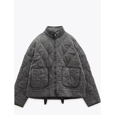 EB | Klassische Gesteppte Jacke für Frauen