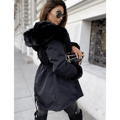 EB | Winterjacke mit Kapuze für Frauen Ideal bei kaltem Wetter