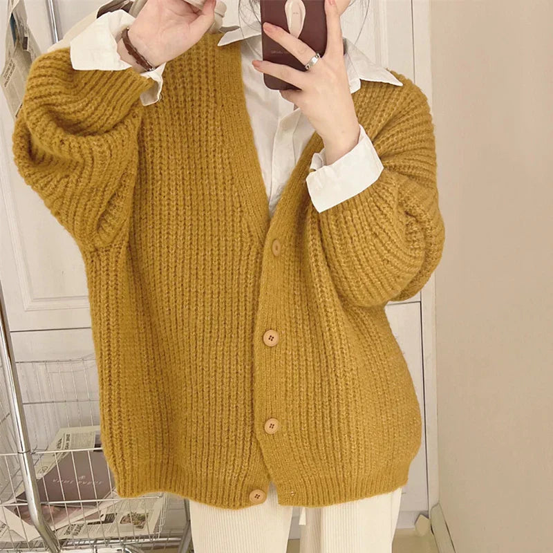 EB | Lässige und Stilvolle Winter Strickjacke