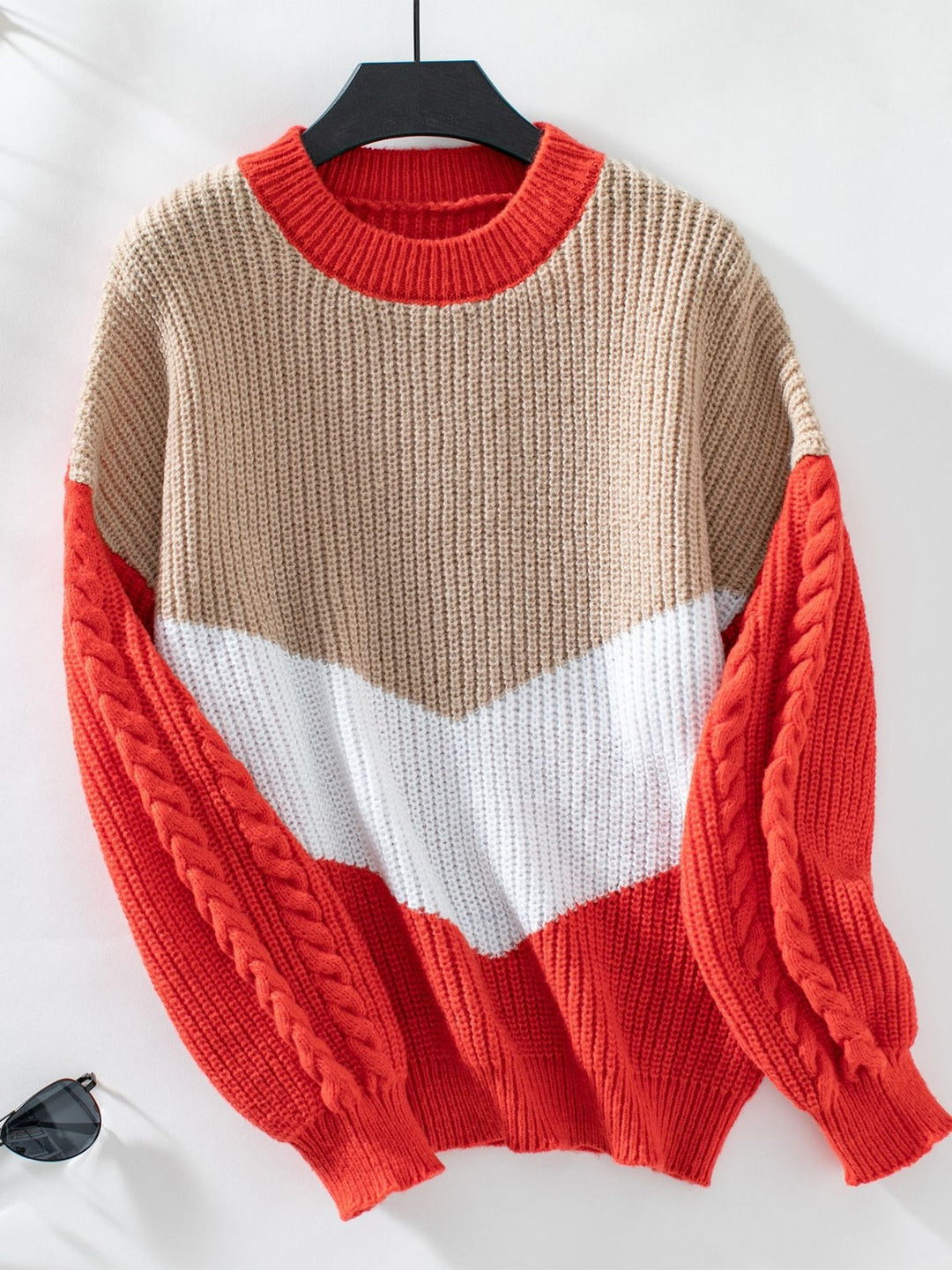 EB | Strickpullover mit Farbblocken Weicher Strick Elegantes Design