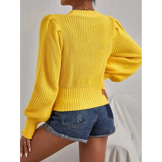EB | Bequemer Strickpullover mit Stilvollem Kettendetail