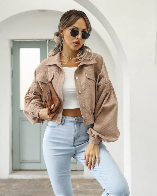 EB | Stylische kurze Jeansjacke