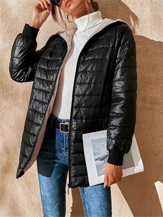 EB | Mittellange Kapuzen Steppjacke