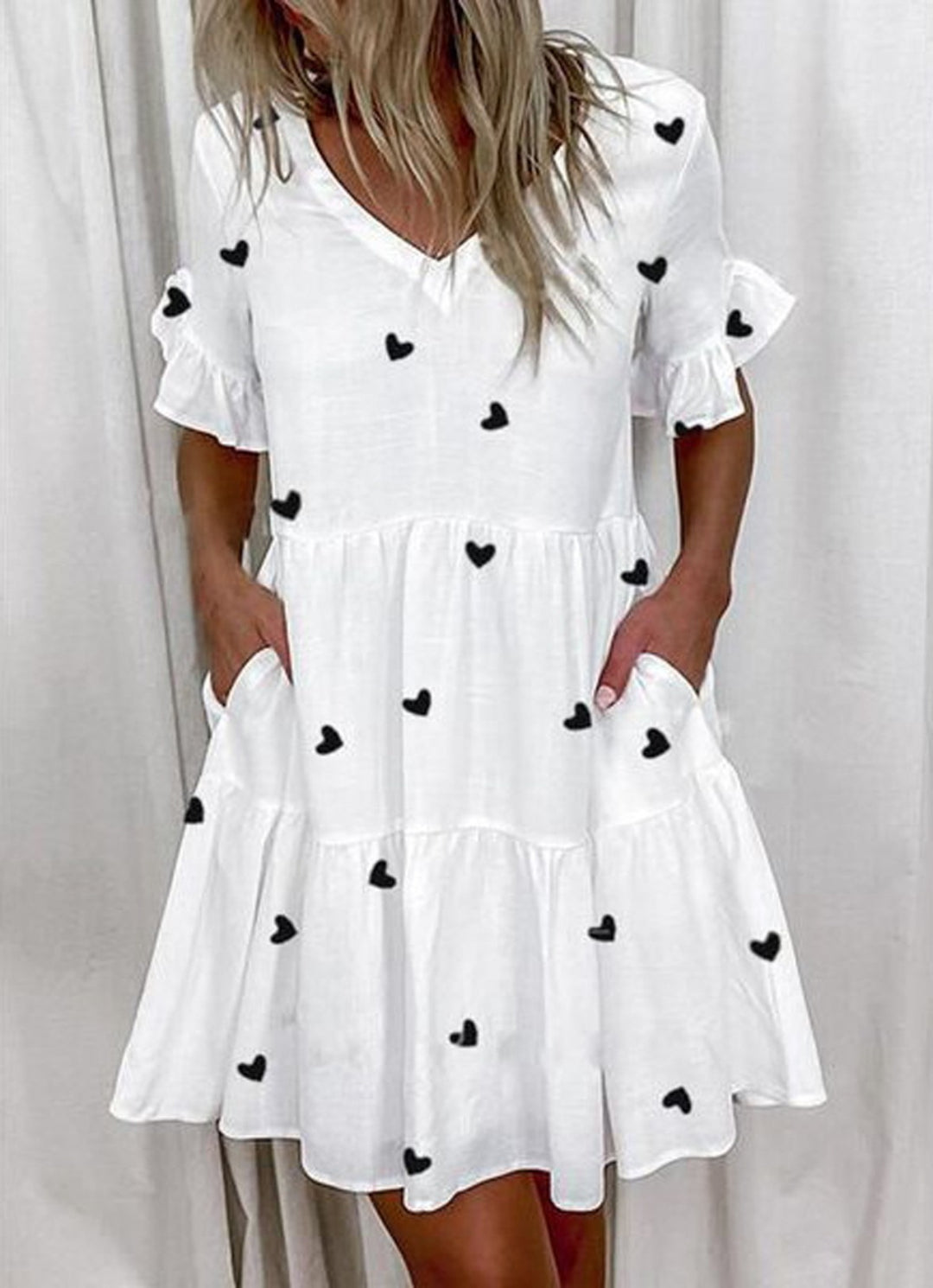 EB | Pendelkleid mit V-Ausschnitt