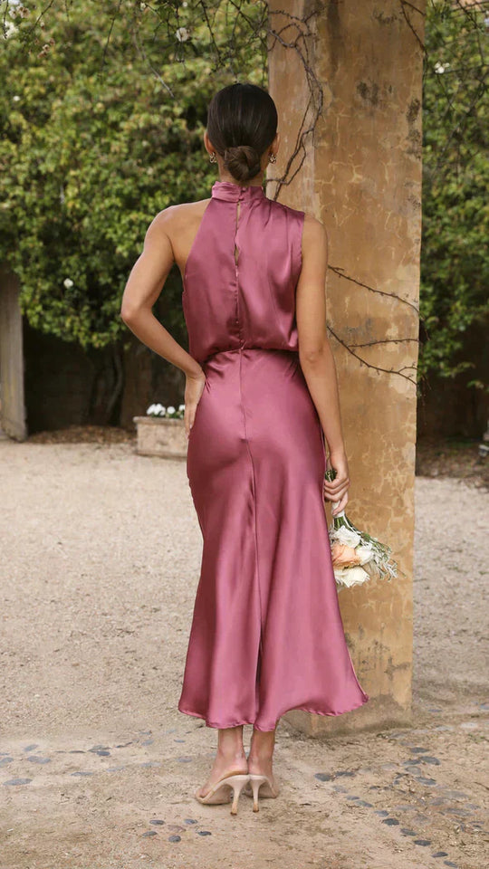 EB - Glänzendes langes Kleid
