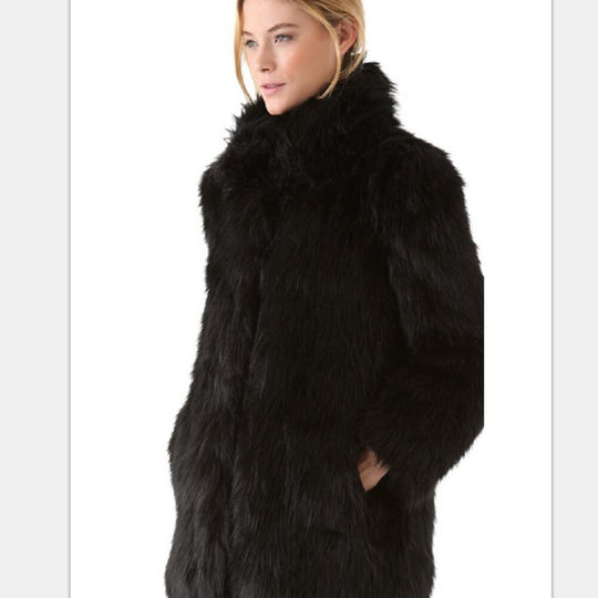 Damen Eleganter Kunstpelz-Mantel mit voluminösem Kragen und praktischen Taschen EB