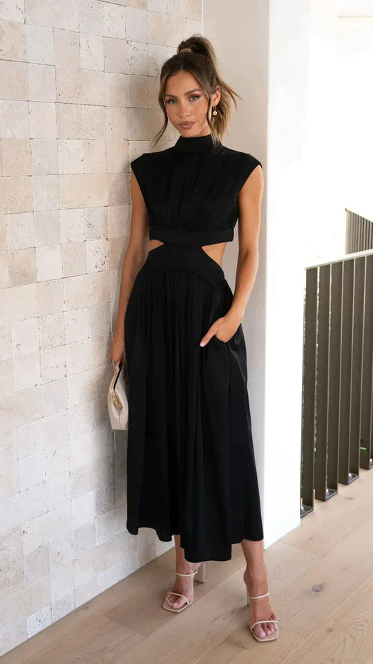 EB | Eleganter Jumpsuit mit Cut-Out Taille