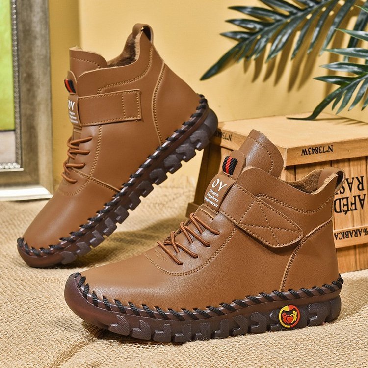 Handgefertigte Komfort Sneakers EB