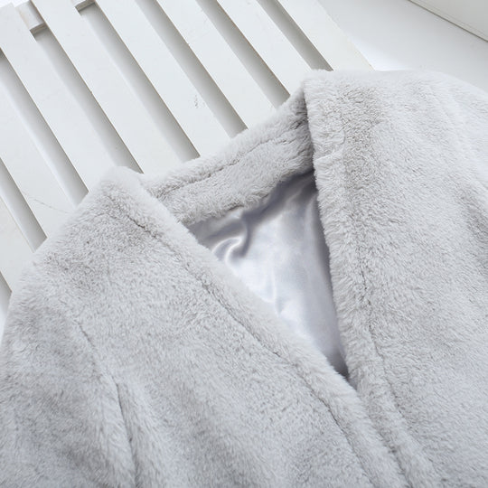 Damen Flauschiger Kunstpelz-Mantel mit elegantem V-Ausschnitt und praktischen Taschen EB