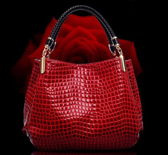 EB | Schultertasche mit Krokodil Muster