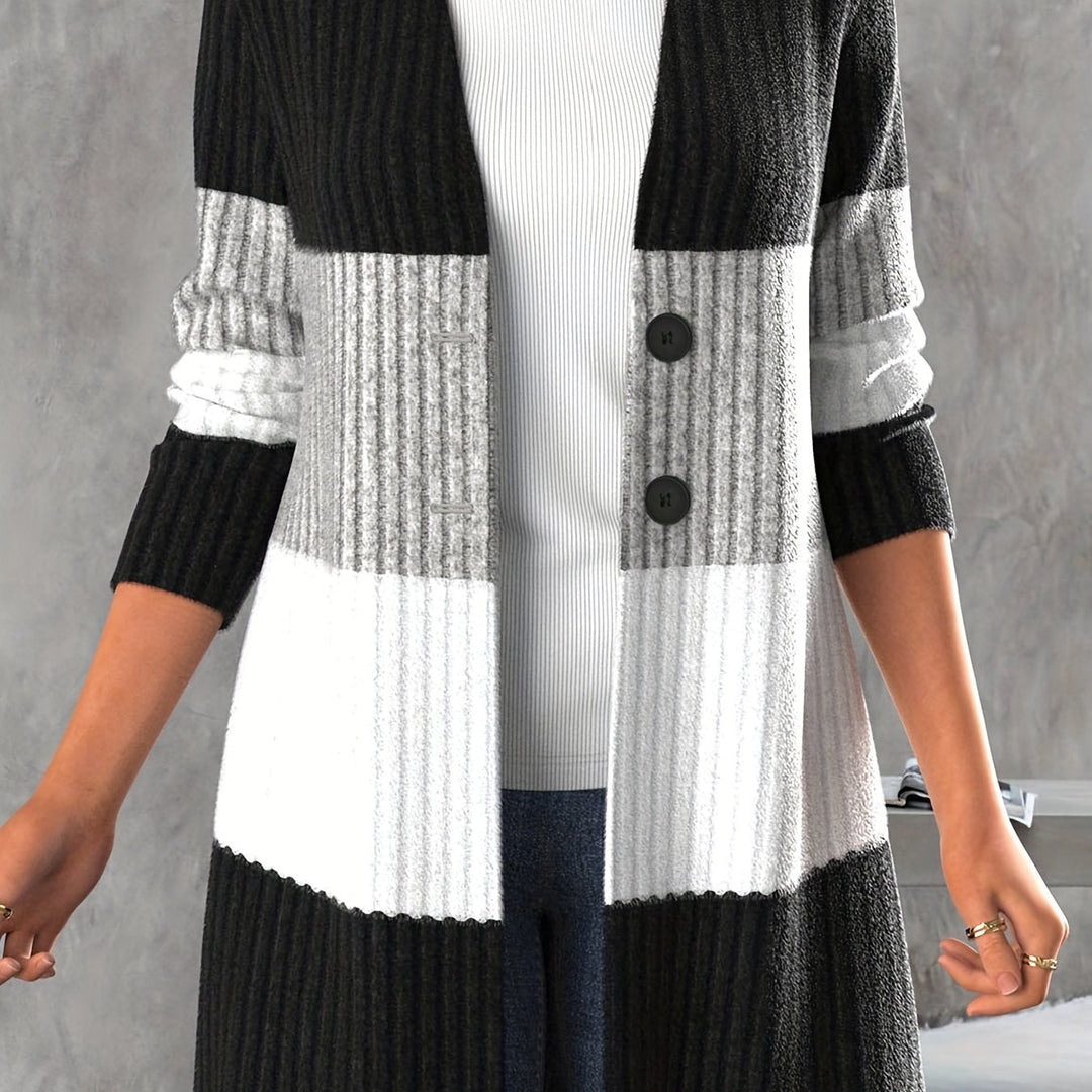 EB | Modische und Mühelose Strickjacke