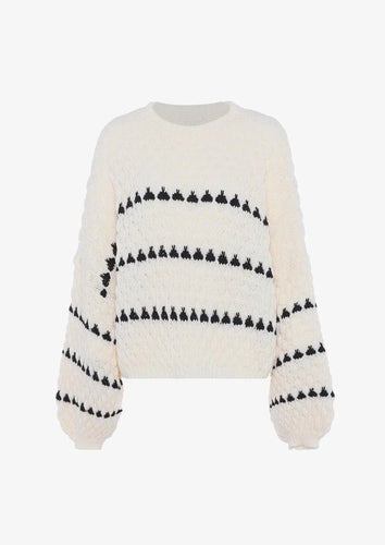EB | Kräftiger Strickpullover Kontrastierendes Design Warm und Zeitgemäß