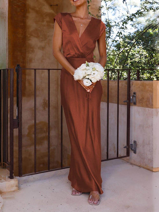 EB | Satin-Fishtail-Maxikleid mit V-Ausschnitt für Damen