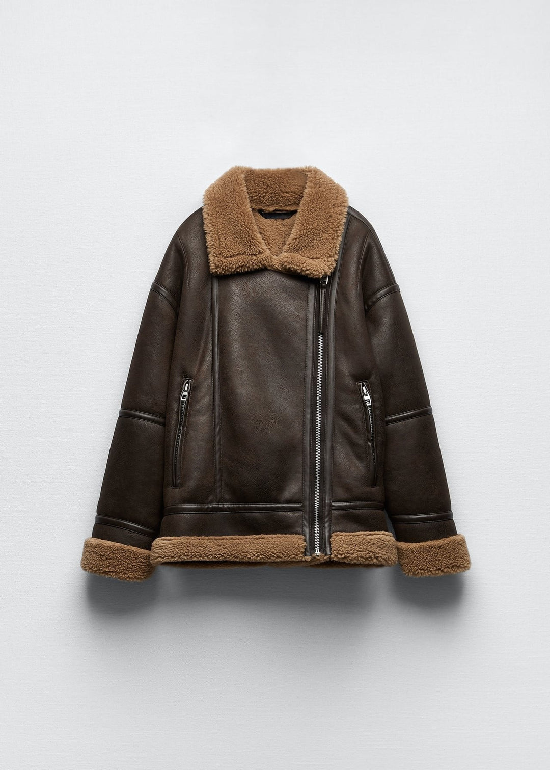 EB | Fellbesetzte Revers-Fliegerjacke