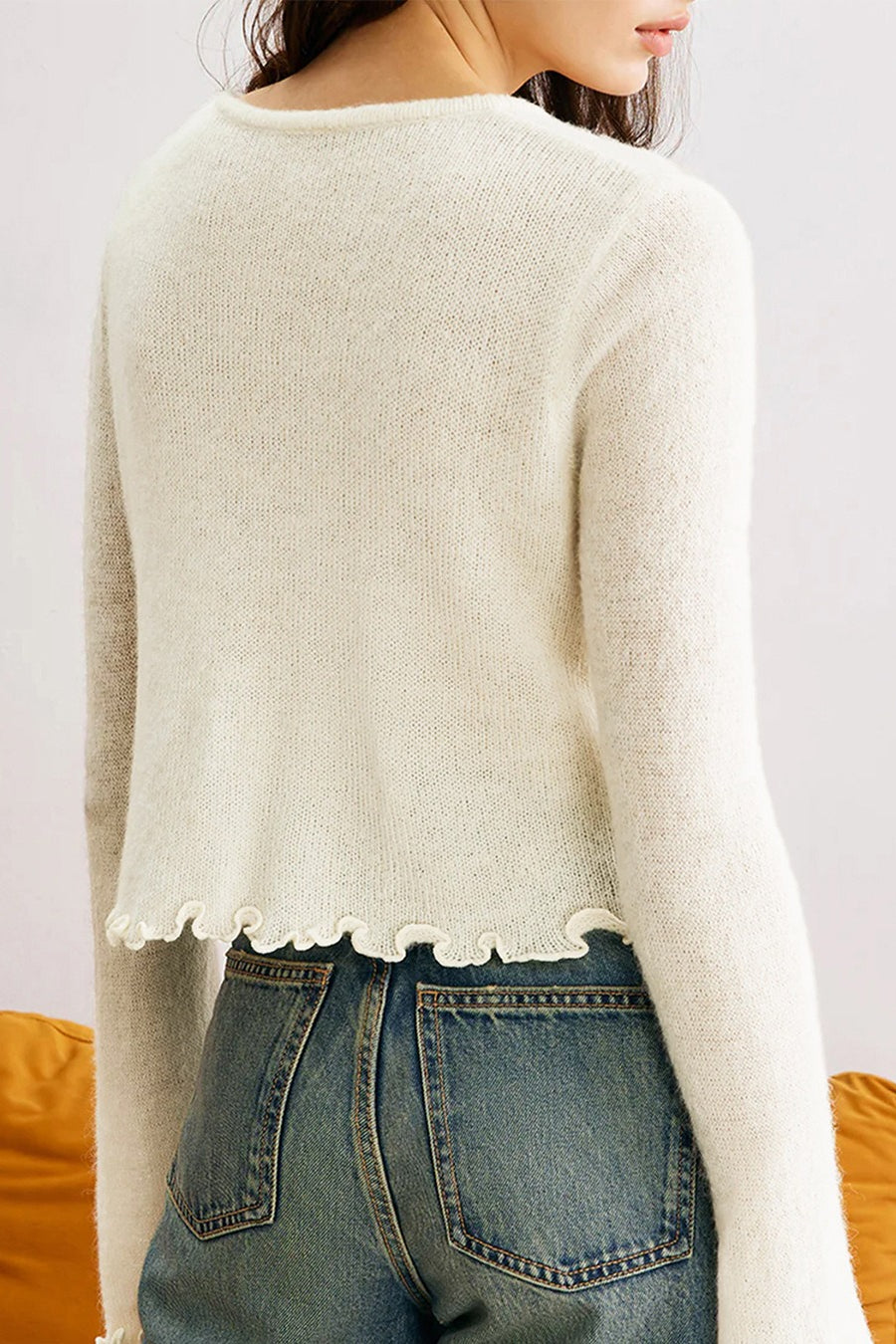 EB | Schmaler, Floral Strickcardigan mit Rüschen