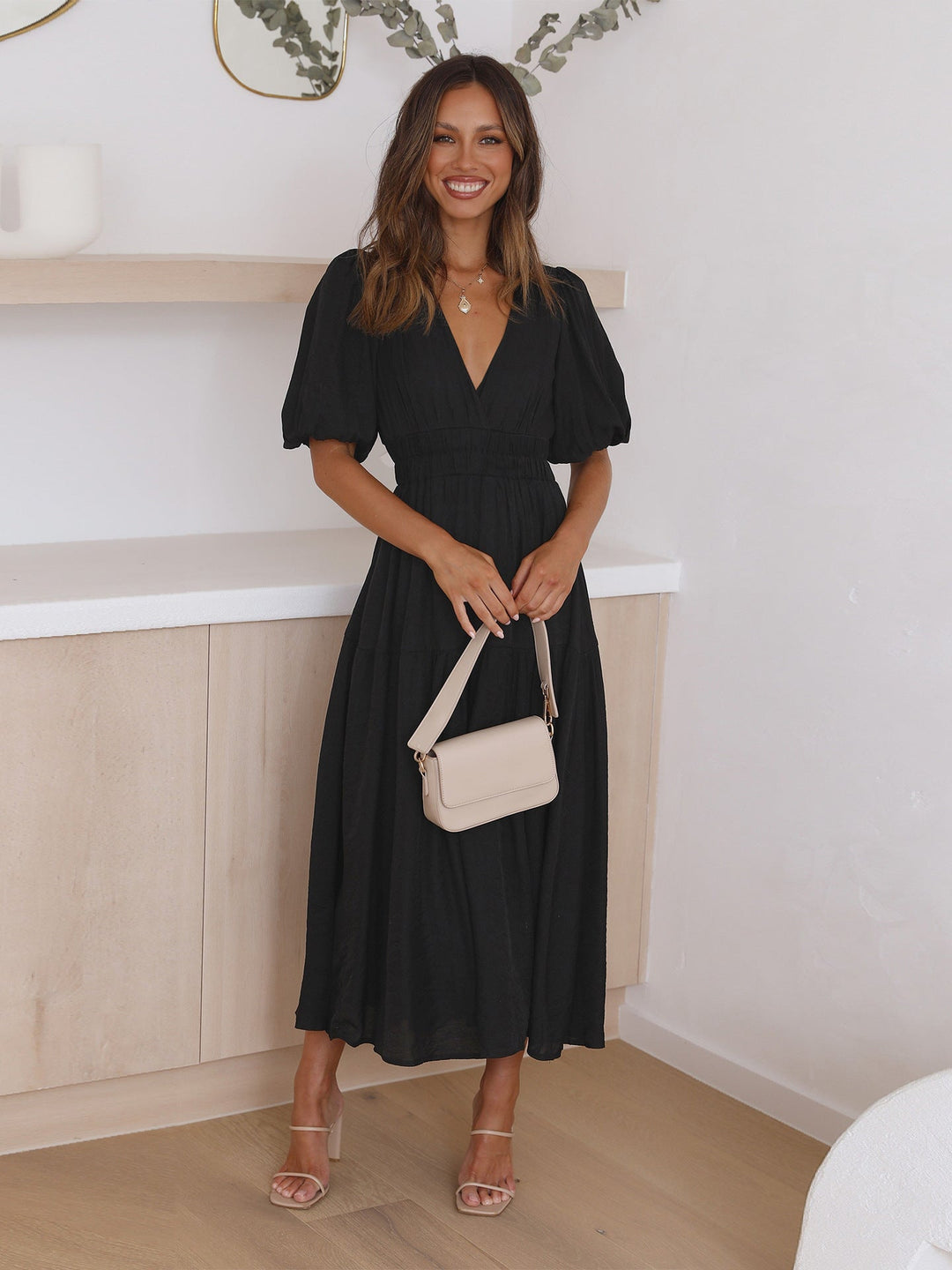 EB | Kleid Mit Puffärmeln